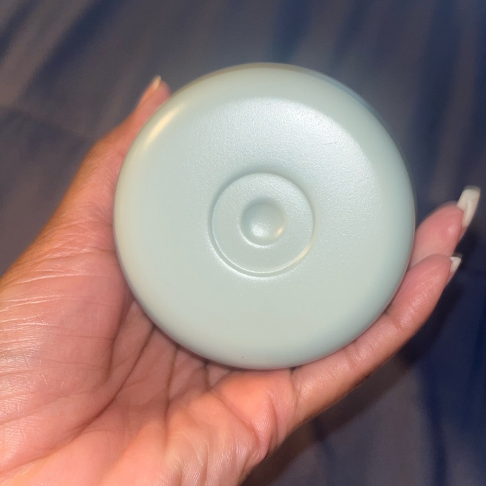 🚫SOLD🚫 🍋Lululemon NWOT Back to Life 24 oz. Sport Bottle - Green - Picture 8 of 12